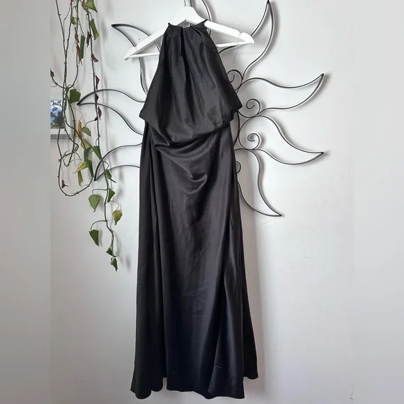 House of CB Zanab Black Thigh Slit Maxi Dress - Picture 4 of 6